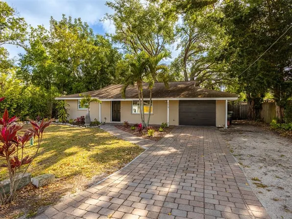 3215 Corey Rd, Sarasota, FL 34232