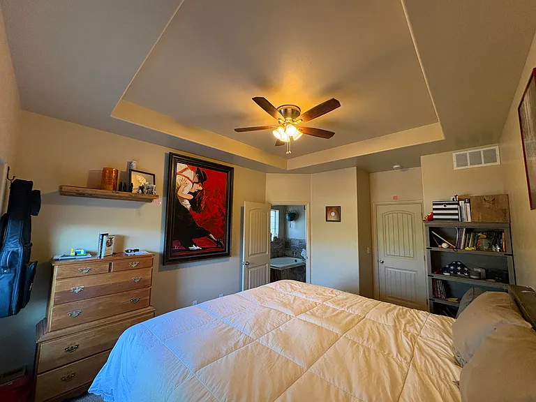 Doc Allen Dr — Photo 12