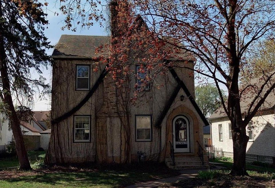 1st image of 2082 Juno Ave