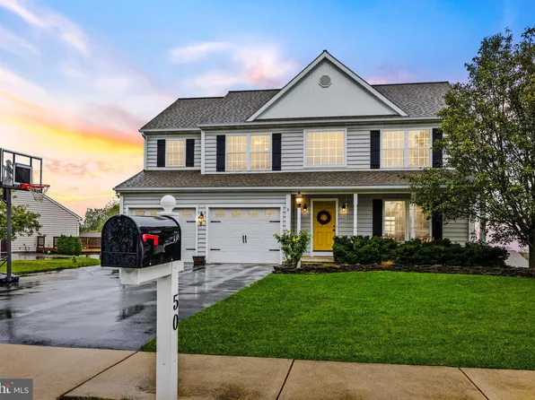 50 Centre Ct, Red Lion, PA 17356