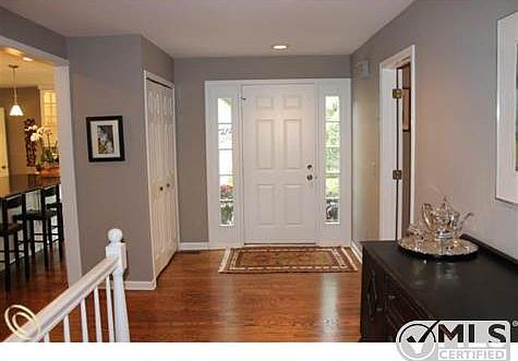 2nd image of 5108 Woodlands Ln