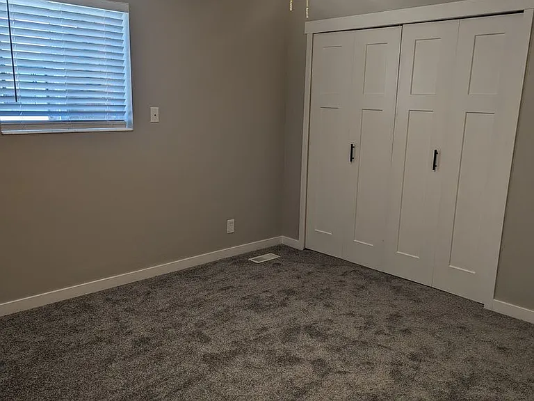 Eastridge — Photo 70