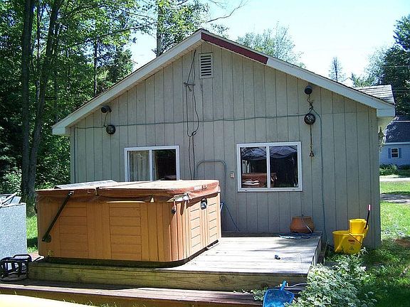 5th image of 3444 Lakeshore Dr