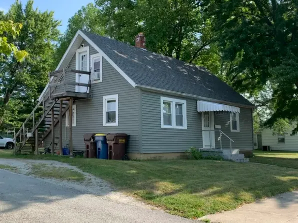 215 1/2 E Horton St, Bluffton, IN 46714