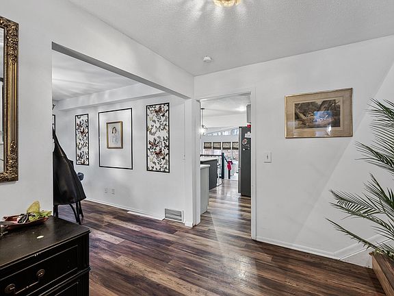 4th image of 13125 Parkwood Dr