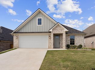 7059 Hillside Ave, Tyler, TX 75707