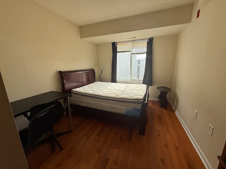 326 N 40th St #10 — Photo 5