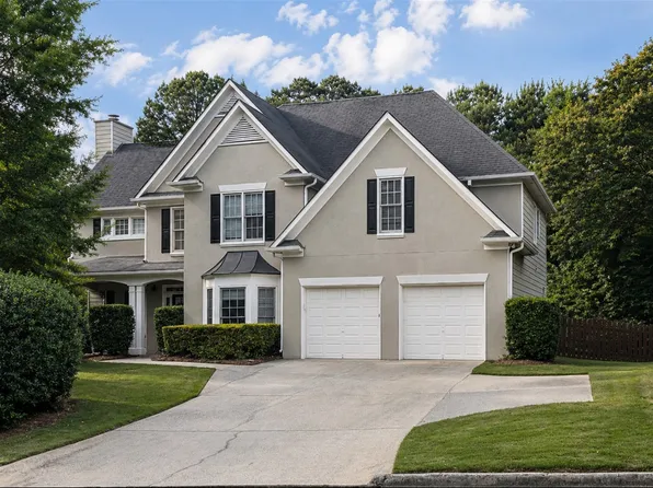 10602 Glenleigh Dr, Johns Creek, GA 30097