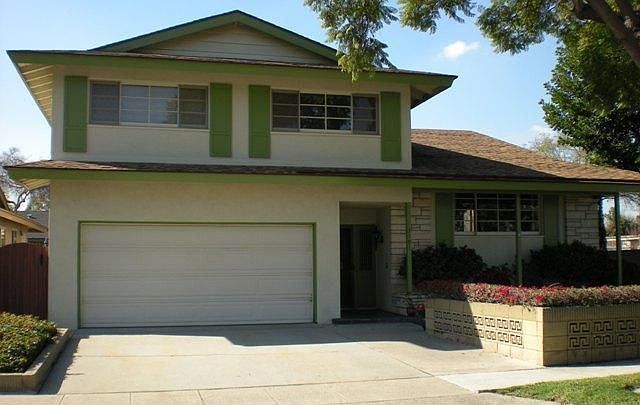 1st image of 3191 Armourdale Ave