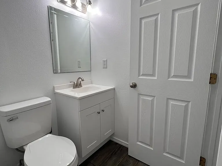 3704 S Gunnison St — Photo 17