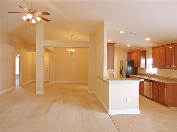 5th image of 14424 Barley Field Dr
