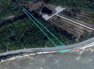 22 Ciera Ln, Eastpoint, FL 32328