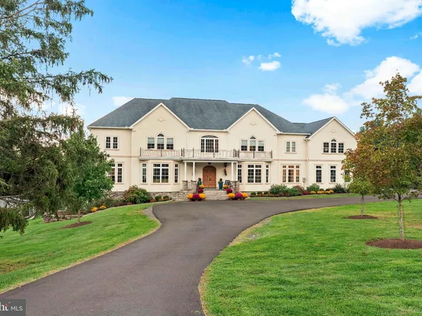 274 Pineville Rd, Newtown, PA 18940