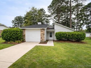 1128 Thornwood Pl, Fayetteville, NC 28304