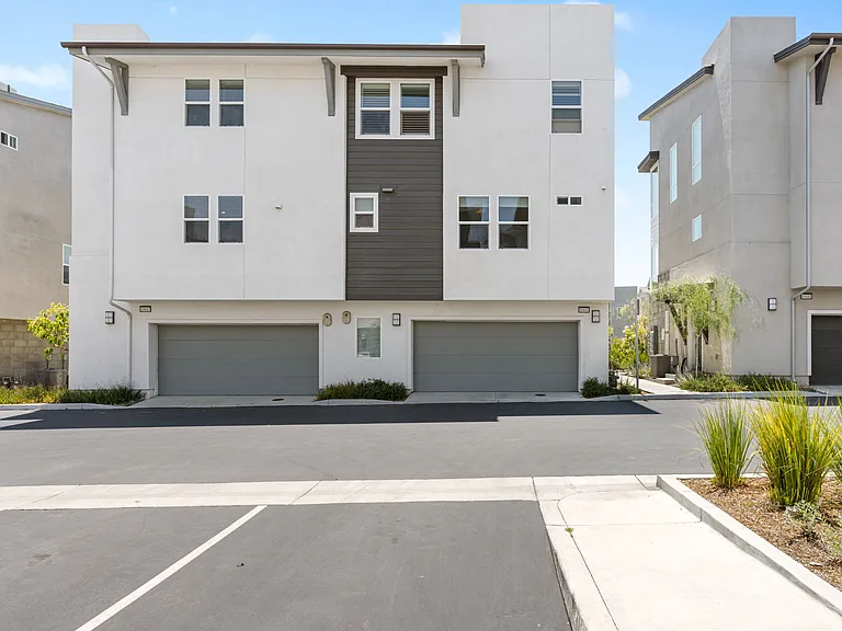10443 Newbliss Way — Photo 25