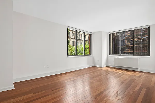 Rented by Compass | media 9