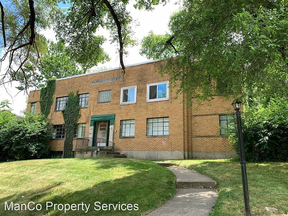 1st image of 420 W Parkwood Dr #7