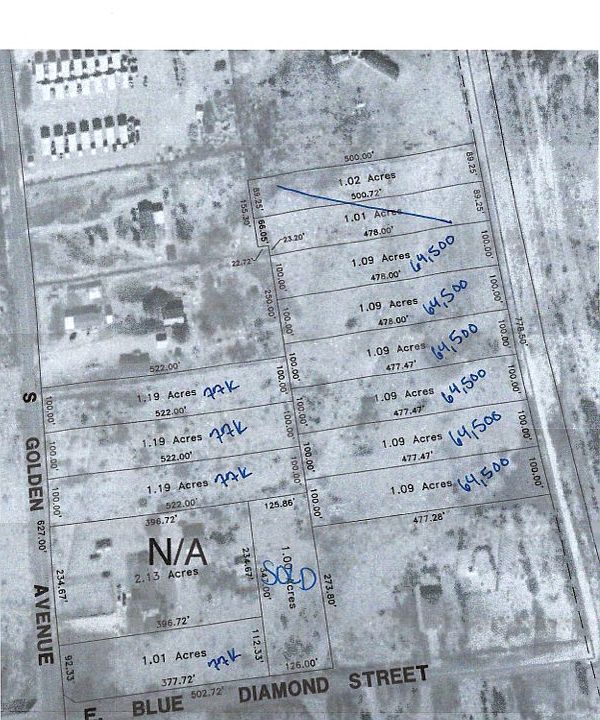 2nd image of E Blue Diamond St #5