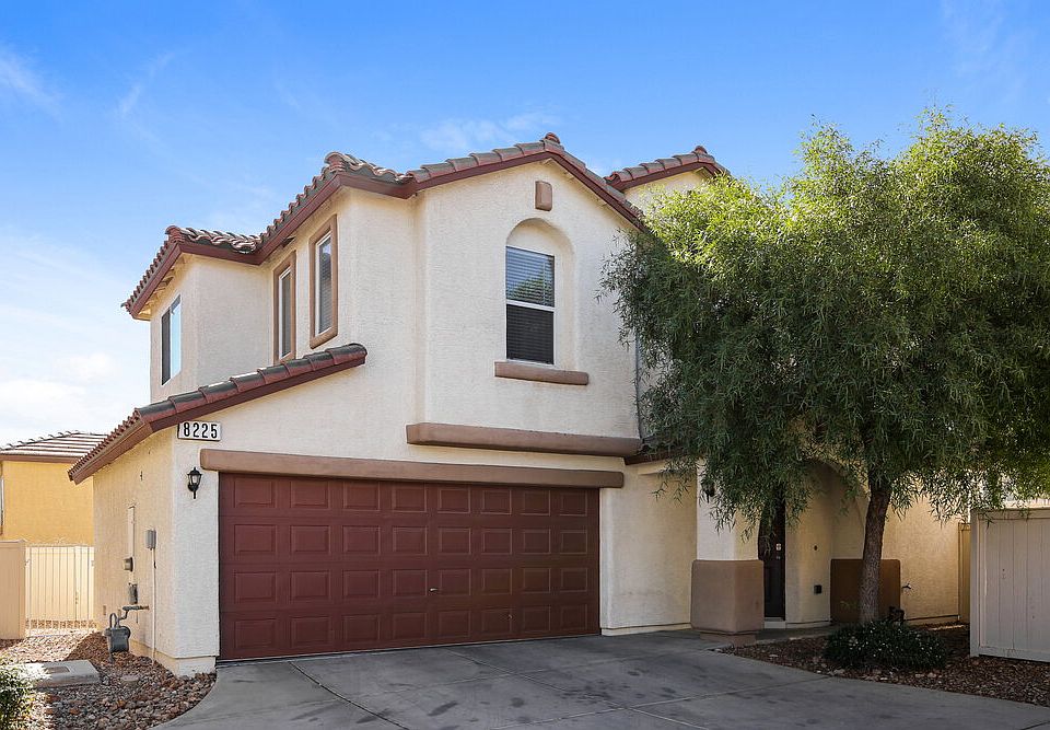 1st image of 8225 Wildwood Glen Dr