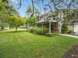 5 Struble Ln, Dover, NJ 07801