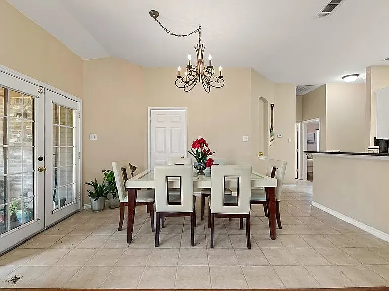 10309 Belfort Dr — Photo 4