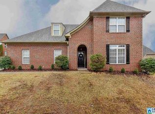 140 Castlehill Dr, Vestavia, AL 35226