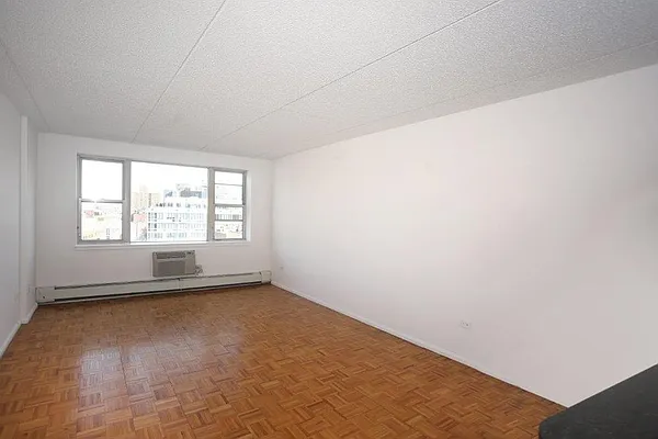 Rented by Manhattan Skyline | media 2