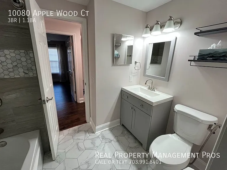 10080 Apple Wood Ct — Photo 16