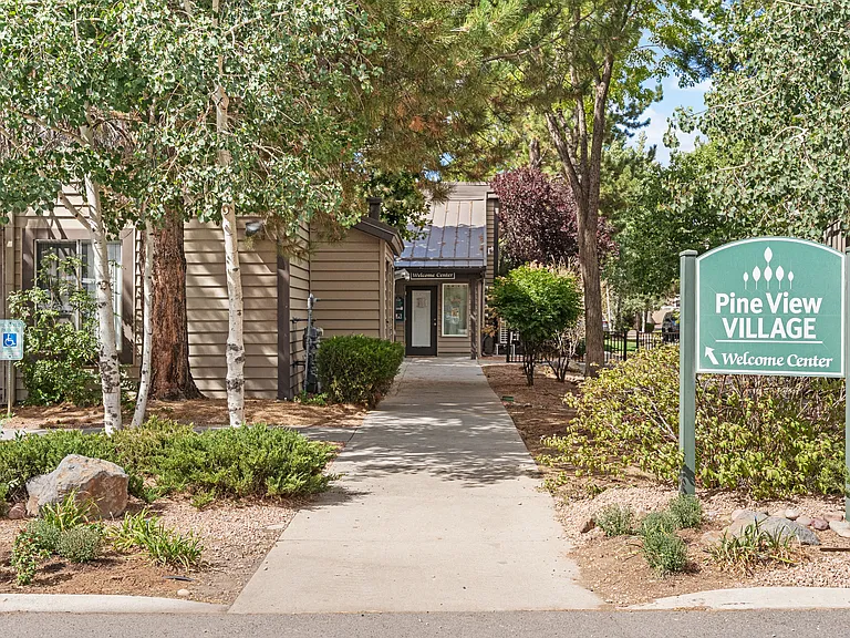 Pine View Village Apartments — Photo 20