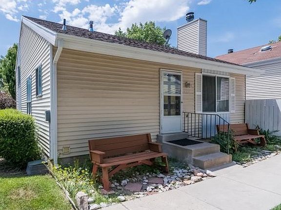 2nd image of 4129 S Sunnypark Ln