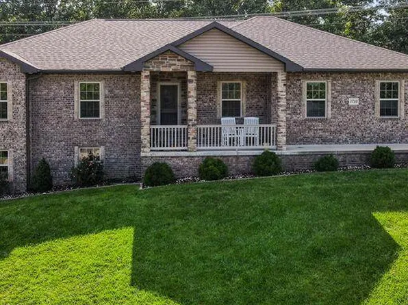 1710 Lisa Dr, Jefferson City, MO 65101