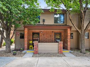 216 Wright St APT 101, Lakewood, CO 80228
