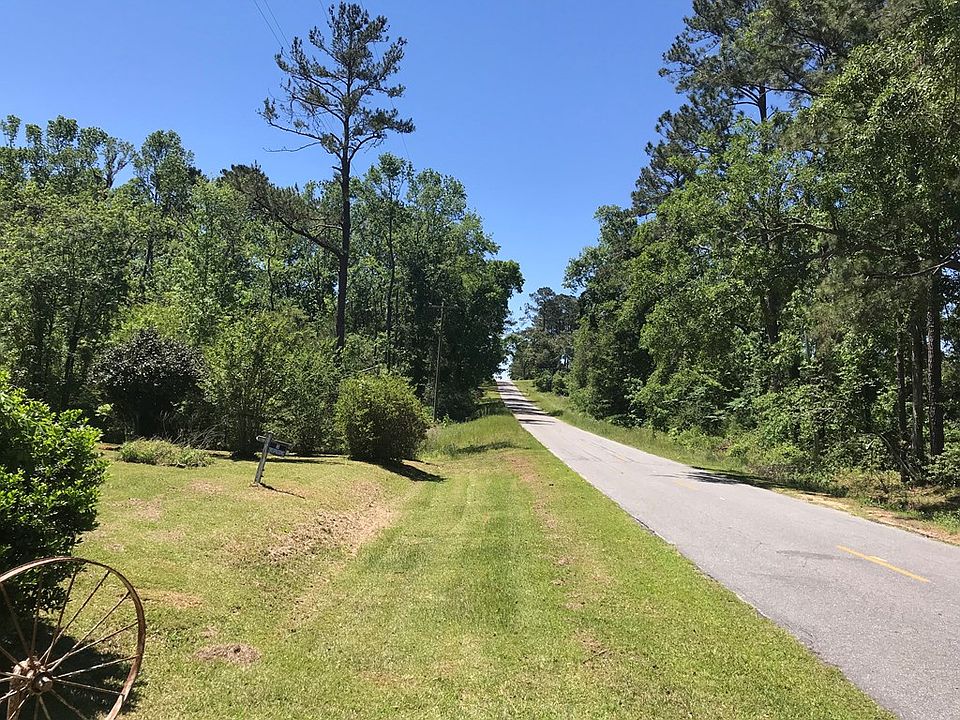 2nd image of 1191 Wilder Rd