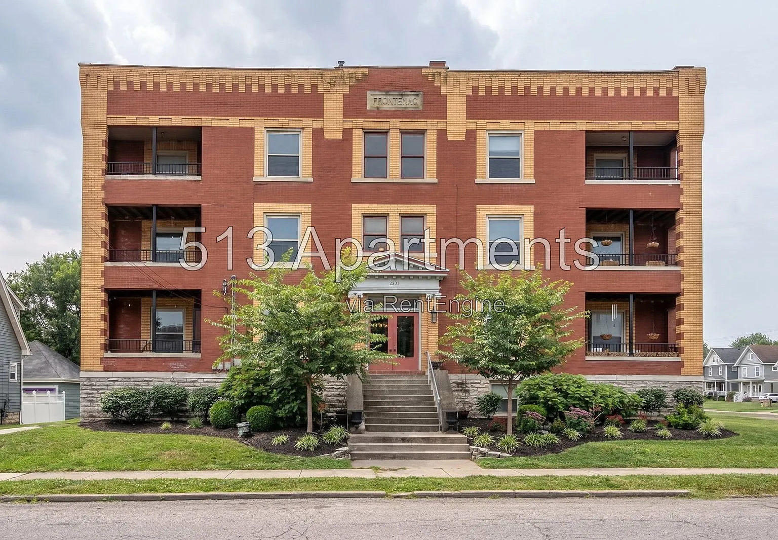 2 bed, 1.0 bath, 1600 sqft, $1,450 — Photo 1