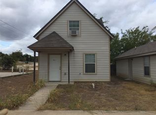 2003 W 5th St #A, Clifton, TX 76634