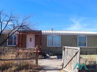 6 Paloma Blanca Rd, Williamsburg, NM 87942