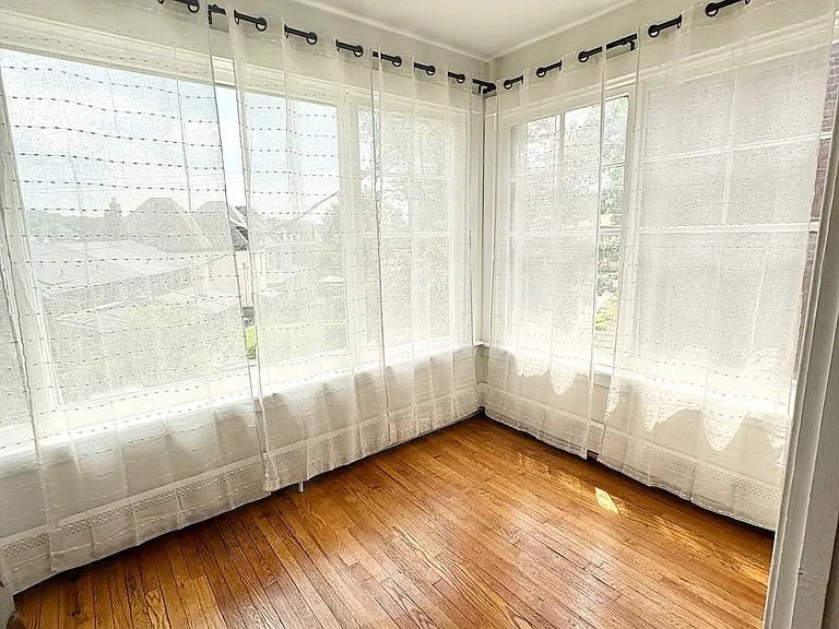629 Chislett St #2 — Photo 6