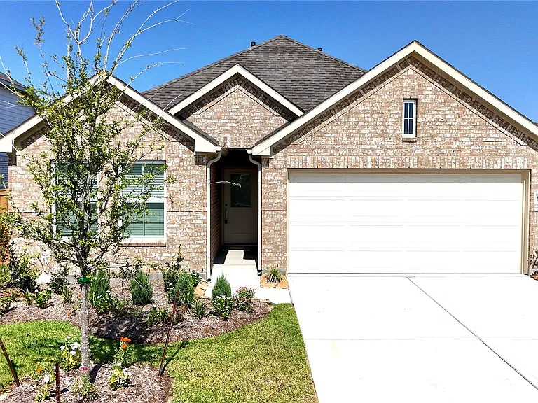 8615 Jetty Glen Dr — Photo 1