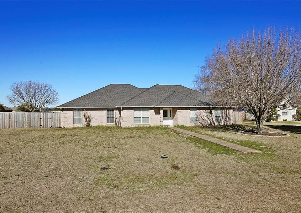 1137 Pl, Desoto, TX 75115 Zillow