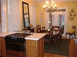 4th image of 274 Hill Ct