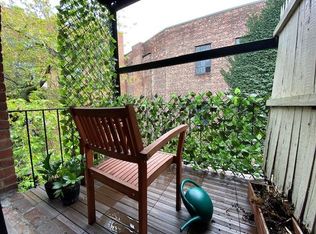 328 W 11th St APT 3, New York, NY 10014