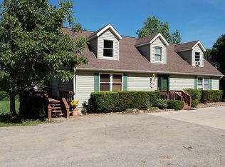 5901 Ridge Rd, Jackson, MI 49201