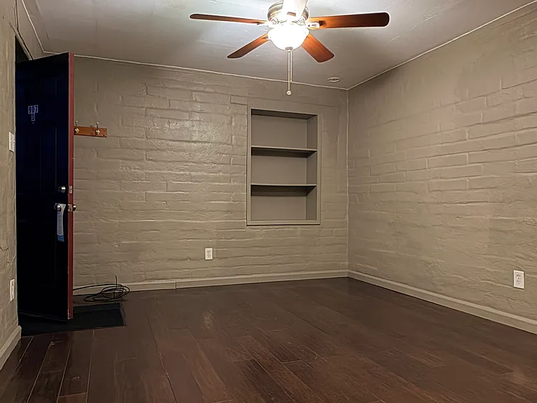 909 E Mission Rd #A — Photo 2