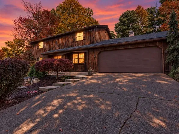 1062 Mansfield Ave, Indiana, PA 15701