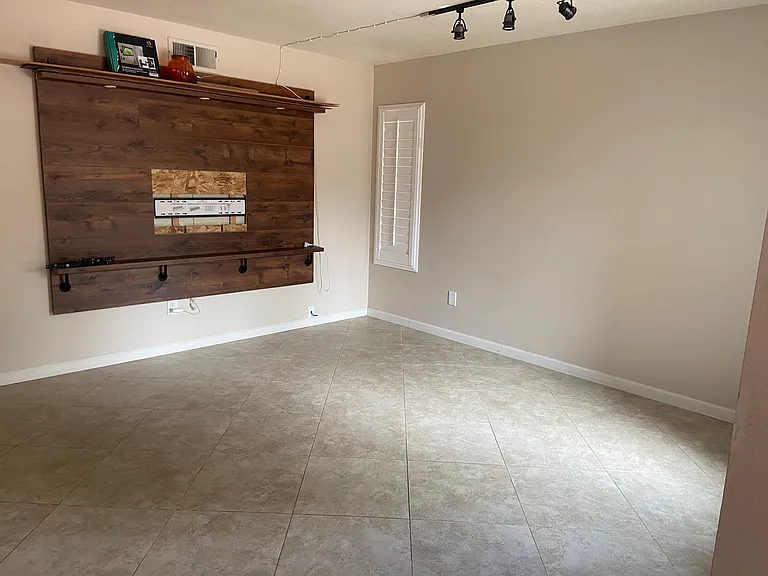 10695 Chinon Cir — Photo 13