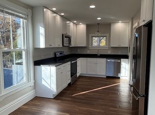 21 Summer St #3, Topsham, ME 04086