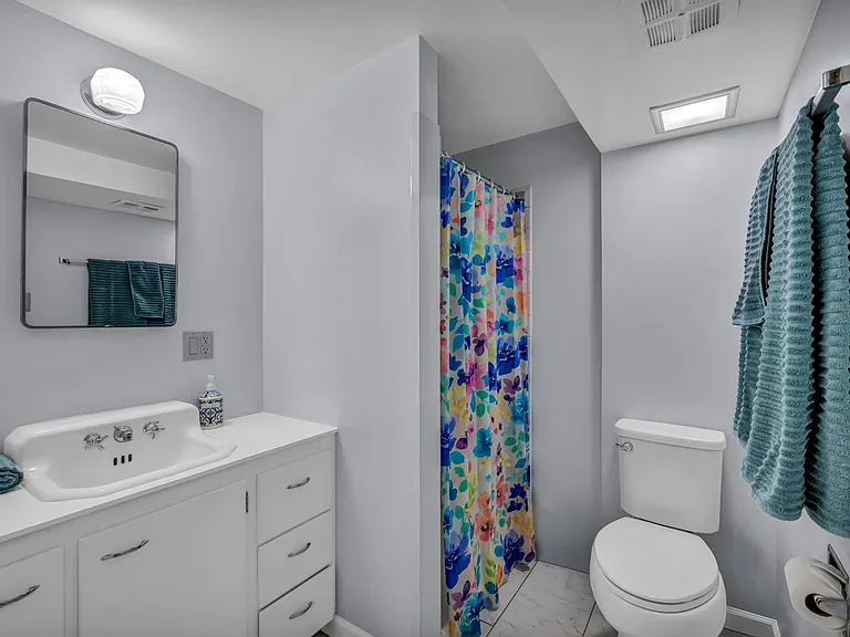 620 Belgrave Ave — Photo 26