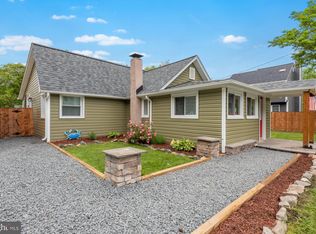 1174 Holly Ave, Shady Side, MD 20764