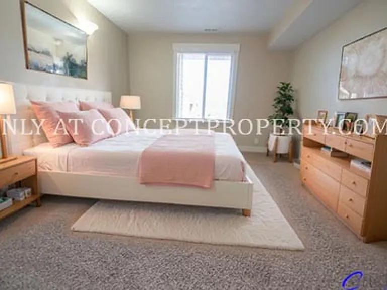 Cottonwood Heights — Photo 47