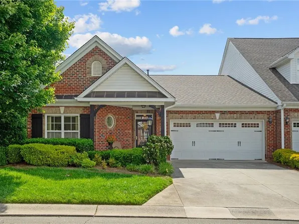 201 Queensbury Dr, Winston Salem, NC 27127